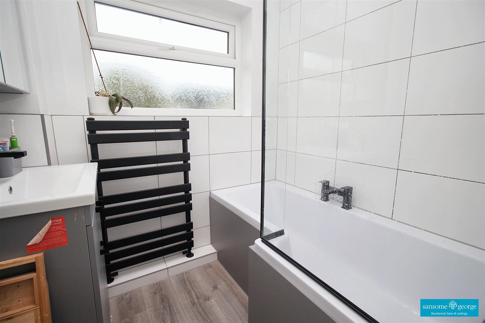 Robin Way, Tilehurst, Reading